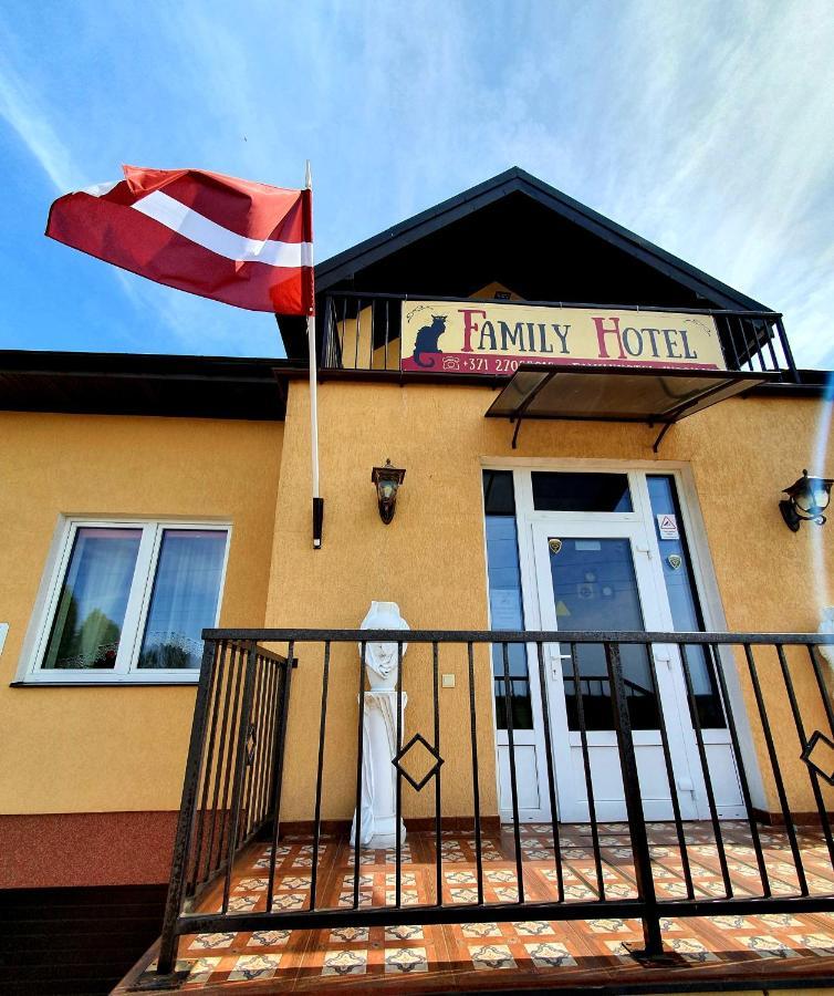 Family Hotel Dyneburg Zewnętrze zdjęcie